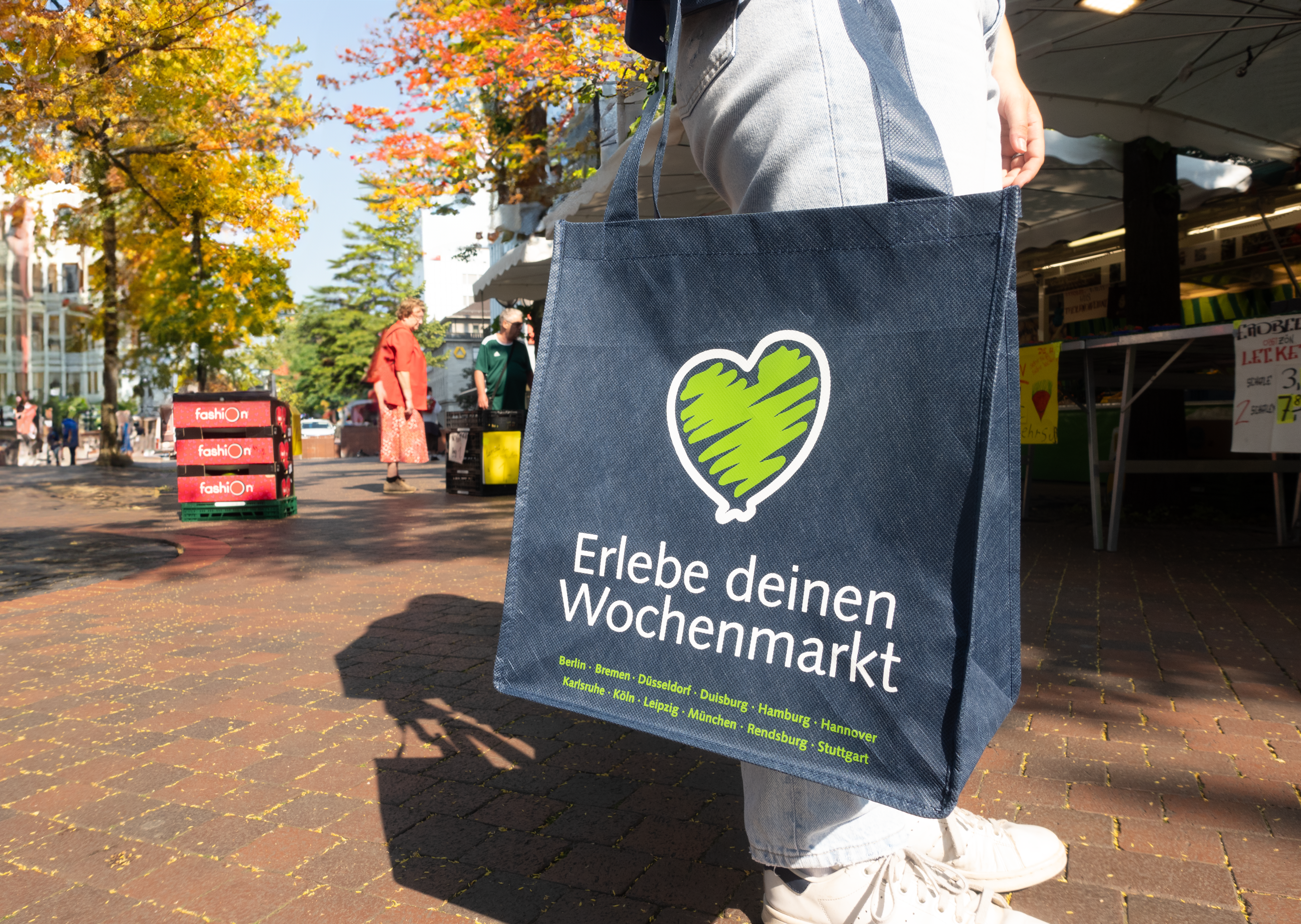 Verteilaktion auf dem Wochenmarkt in Hochheide